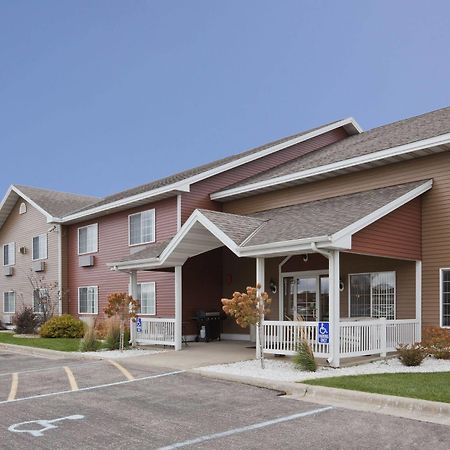 Paynesville Inn&Suites Extérieur photo