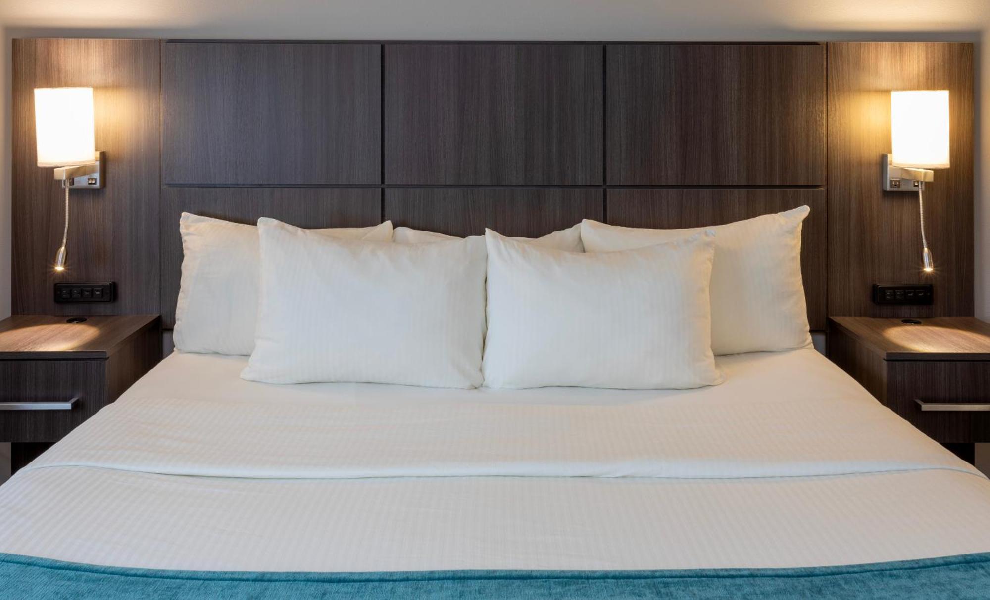 Paynesville Inn&Suites Chambre photo